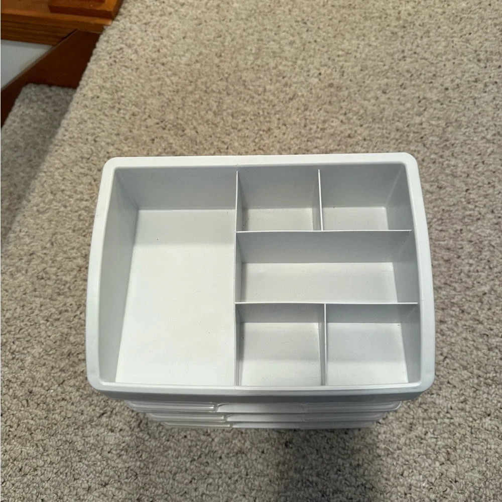 White 3-Drawer Makeup Organizer